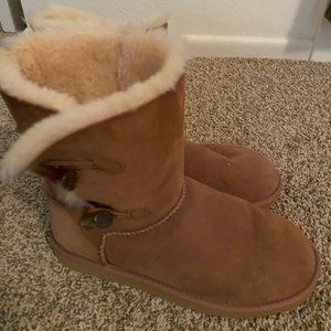 Tan shearling lined mid-calf boots